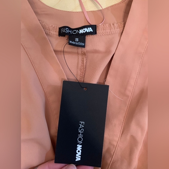 Fashion Nova Top - Picture 6 of 6